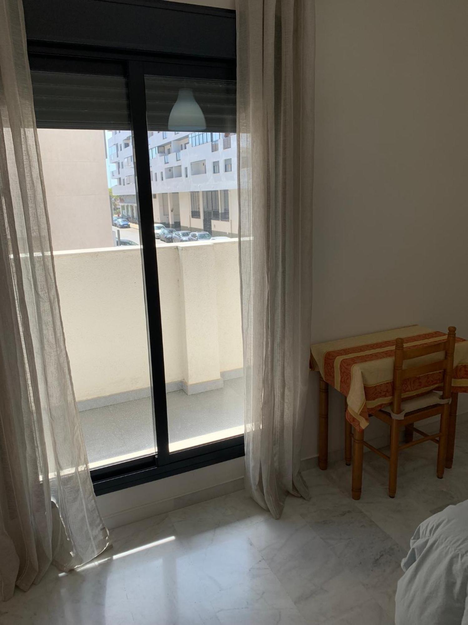 Habitacion Privada En Urbanizacion Con Piscina Y Pista De Padel إل بويرتو دي سانتا ماريا المظهر الخارجي الصورة
